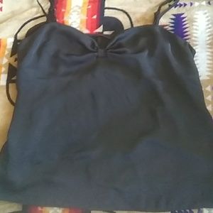 Silk Sofia Vergara top 😍